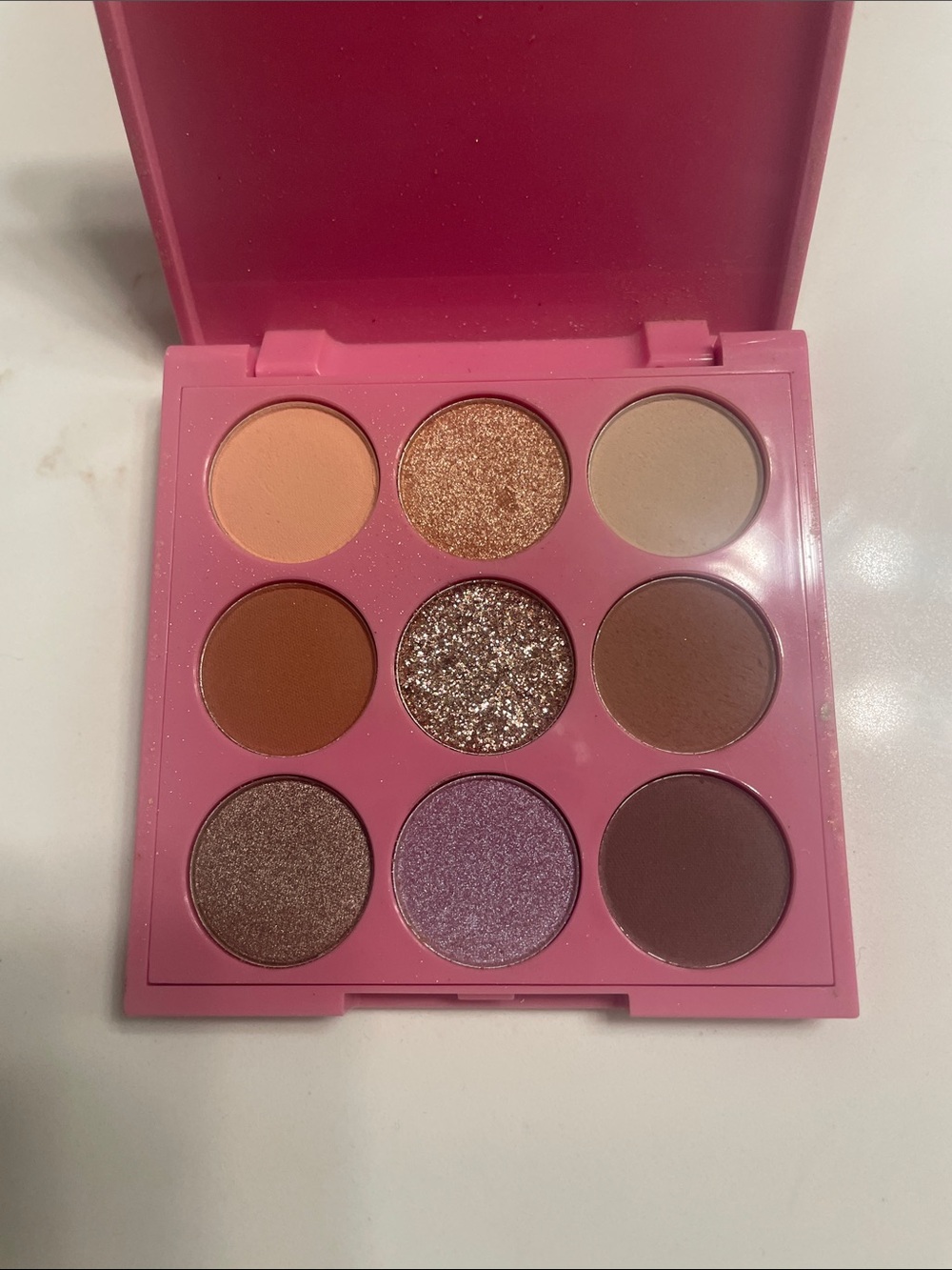 Lucky Chick Daydreams By Eyeshadow Palette - Pink